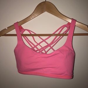 Lululemon size 4 free to be (wild) originally $48